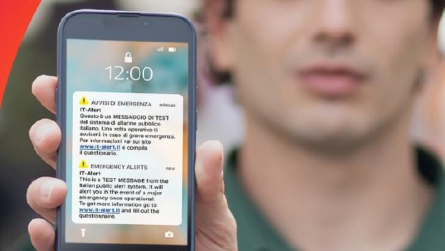 Il 10 luglio a mezzogiorno arriva l'sms-test