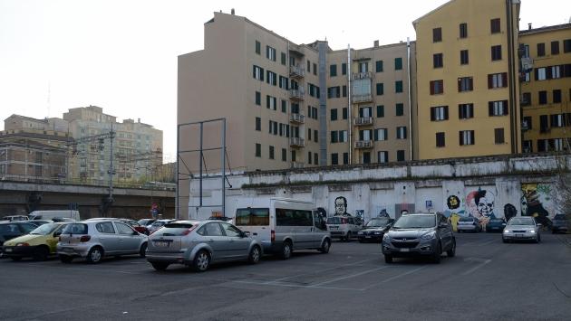 L'amplesso «automobilistico» di un evaso dai domiciliari