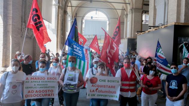 Columbus, la proprietà non si presenta in prefettura, Garufi: "Nessun rispetto per le istituzioni"