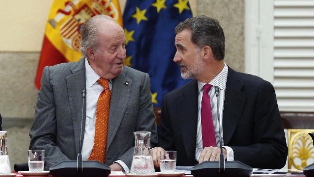 L'annuncio di re Juan Carlos, lascio la Spagna