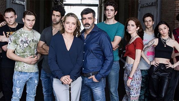 «Tutti a Teatro»: le anticipazioni. Arriva al Regio il musical «Mare Fuori» 