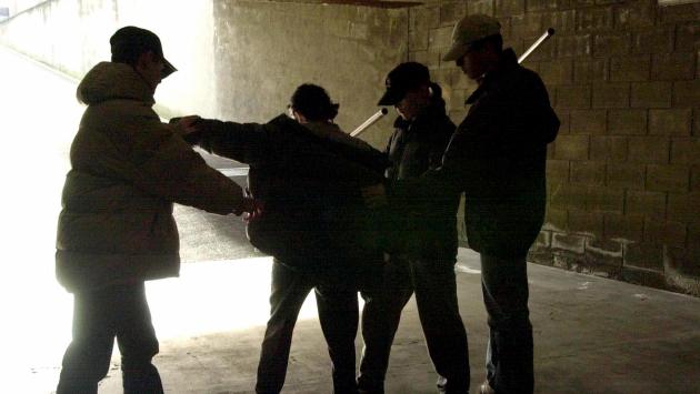 «Sosia» di un membro di una baby gang assolto