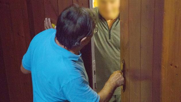 Chiama elettricista ma viene truffato