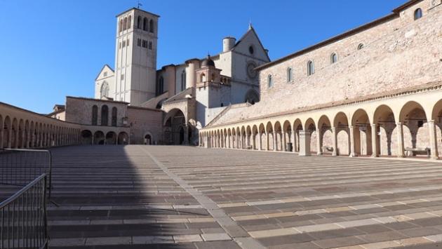 Finiti i test ai frati di Assisi, 18 positivi