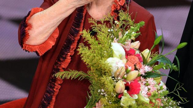 Telefonaci, Franca. Anche solo per dire: Cretinetti