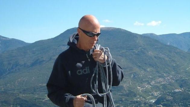 Precipitato a Tavolara, la vittima è l'alpinista Stenghel 