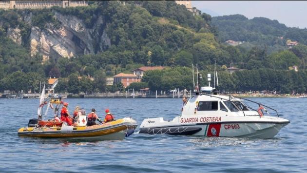 Ragazza muore annegata dopo tuffo nel lago Maggiore