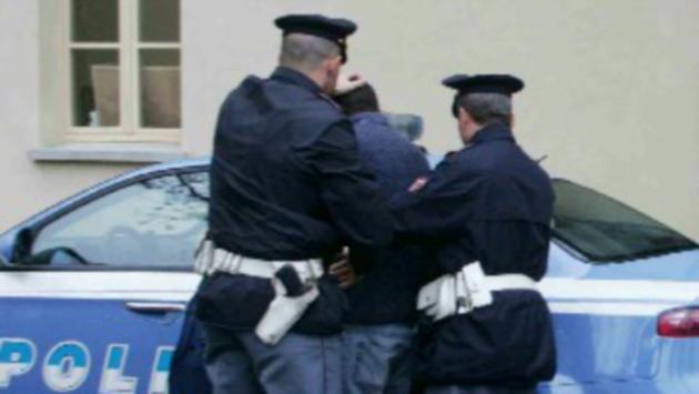 Violenza sessuale su una 13enne: preso il responsabile