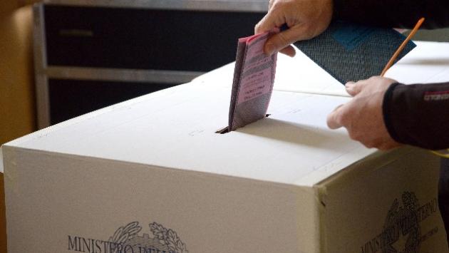 Il referendum usato come   specchietto  per le allodole