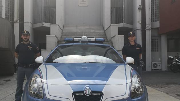 Il poliziotto: «Paura a 30 metri di altezza? Più importante salvare l'anziano»