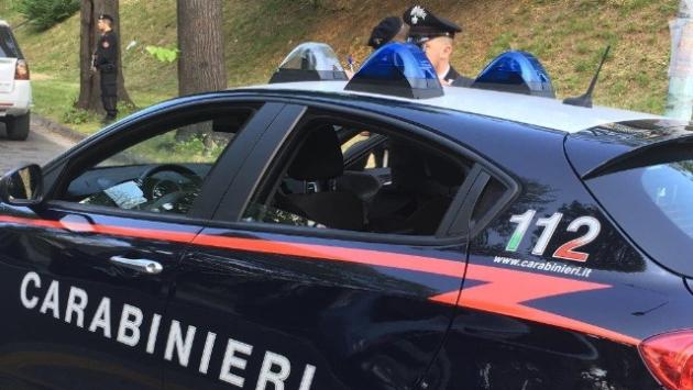 Suicida da un ponte, la moglie uccisa in casa