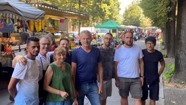 Mercato, la protesta degli ambulanti: «Vogliamo restare in viale Osacca»