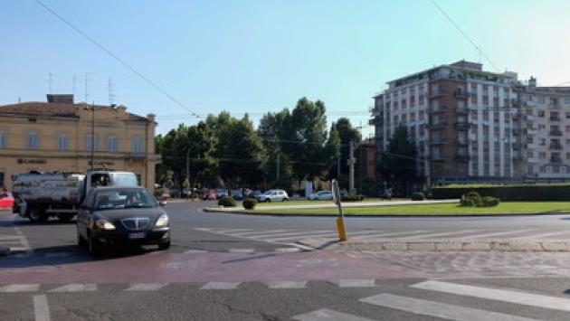 Sesso in piazzale Santa Croce: due denunciati