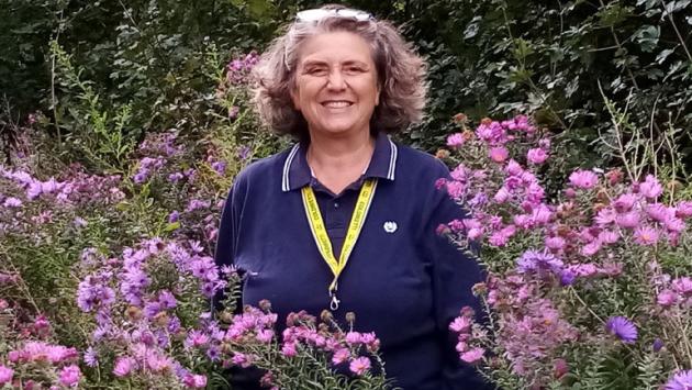 Lorenza: «Vivo  fra gli alberi   e aiuto i bambini a capire  tutto il bello  della natura»