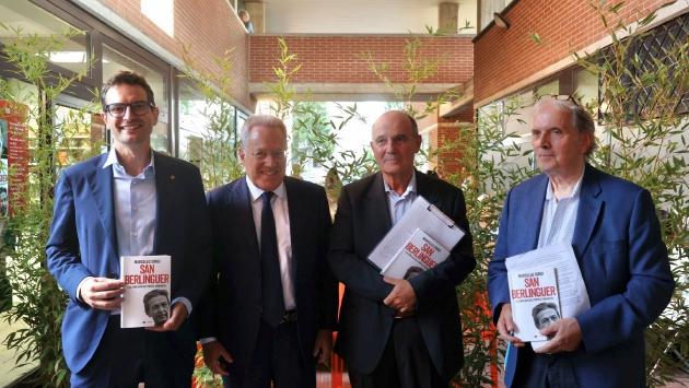Sorgi racconta Berlinguer, il «santo dei comunisti»