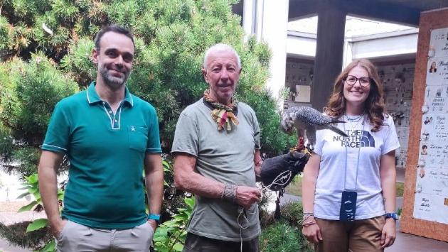 Cavozza: «Dopo due mesi, ho ritrovato a Valera il mio falco Dante. Quando mi ha visto mi è volato incontro: grazie»