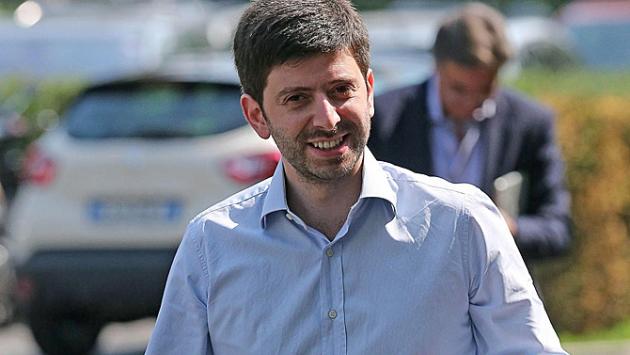 Il ministro Speranza e la «rivincita» degli spioni