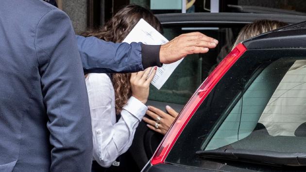 Chiara: «Così ho partorito i bambini: non respiravano, ho provato a scuoterli». La ragazza indagata anche per l'omicidio del primogenito