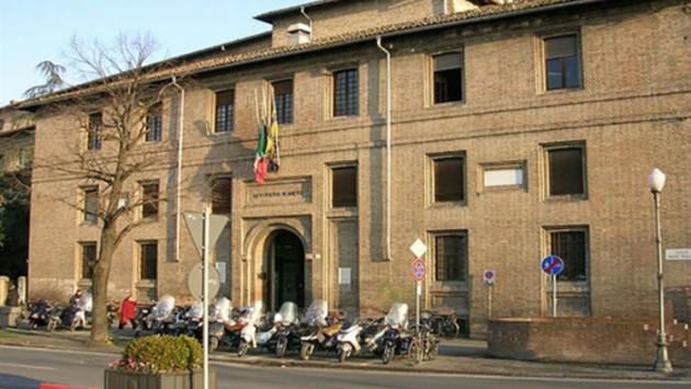 Cinque nuove classi in quarantena in quattro scuole