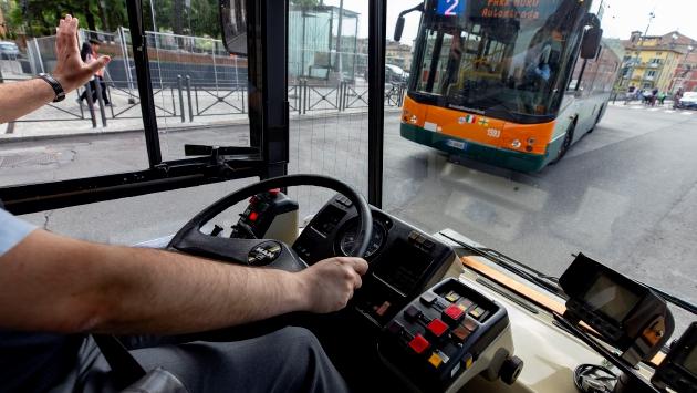 Lavori in corso per 80 milioni. Tep, bus più sicuri per gli autisti