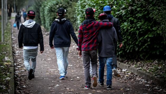 Melloni, l'allarme dei genitori: «Fuori da scuola violenza e rapine»