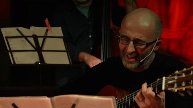 «Povera gente», il nuovo album del parmigiano Francesco Camattini: «Canto i nostri tempi, orfani di umanità. Ma non sono pessimista»