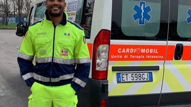 Ricoverati i genitori di Mbandà, eroe (sportivo) del covid premiato da Mattarella