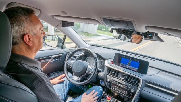 Auto guidate dal «cervellone elettronico»: a Parma il futuro è già realtà