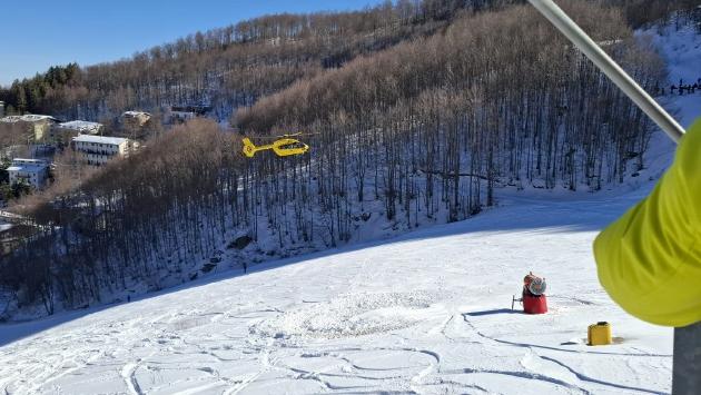 Incidente sulla neve, sciatrice salvata al Maggiore. Il padre: «Grazie Parma»