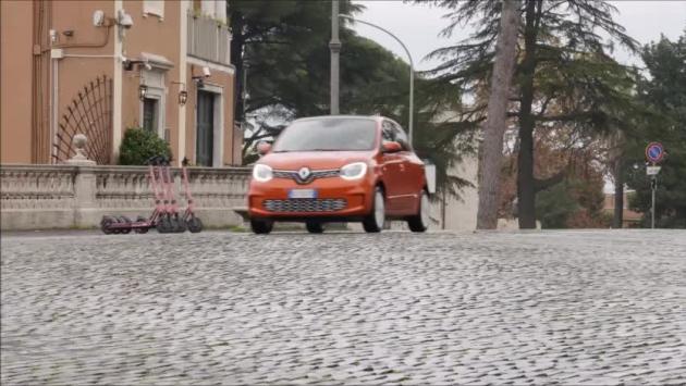 Video: la nuova Twingo Electric zero emissioni  