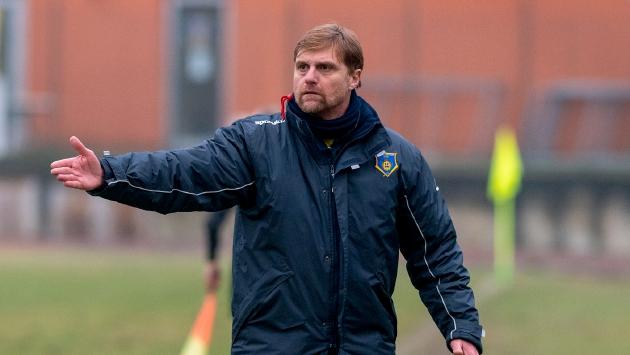 Gigi Apolloni la gioca così: «Aspettare il Napoli e contrattaccare»