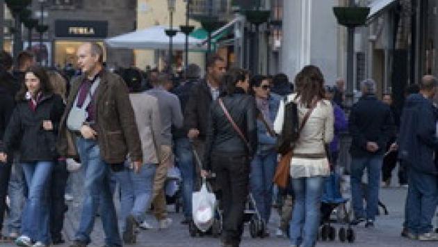Lunedì aprono le medie e i negozi in Alto Adige