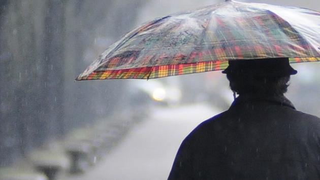 Capodanno bagnato, arriva la pioggia e neve sulle Alpi
