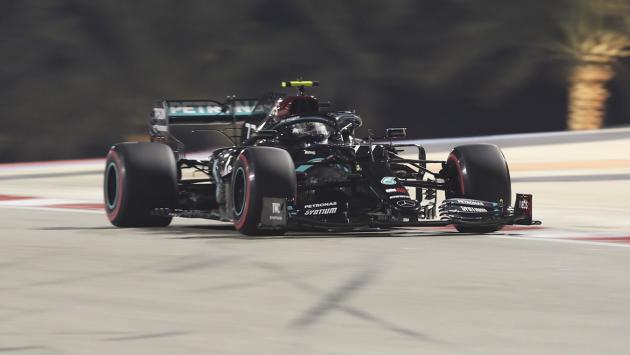 Bahrain: Bottas in pole, quarta la Ferrari di Leclerc 