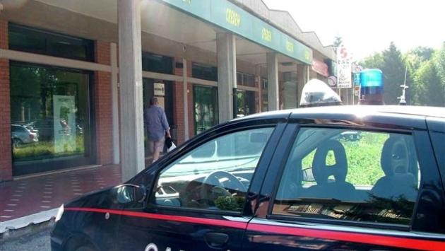 Vuole vendere una stufa, ma gli svuotano il conto