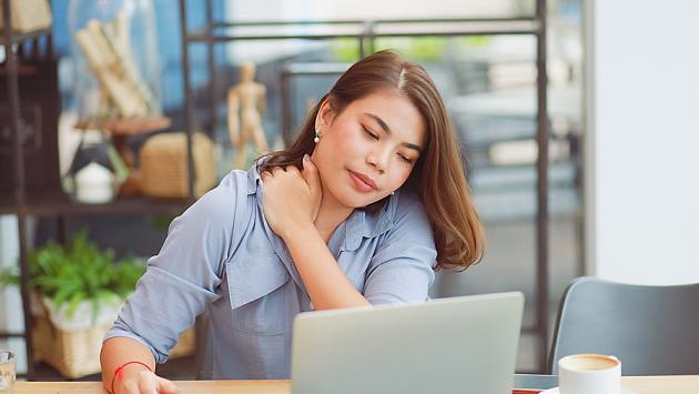 Il lavoro  a casa? Sia smart. Tutti gli errori posturali da evitare