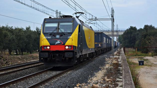 Trasporto merci, al via il collegamento tra Parma e Giovinazzo