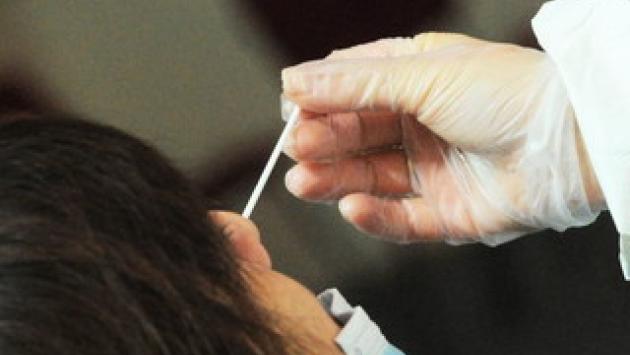 L'Ausl: "Tracciamento, sistema sovraccarico. Potenziati i tamponi drive-through"