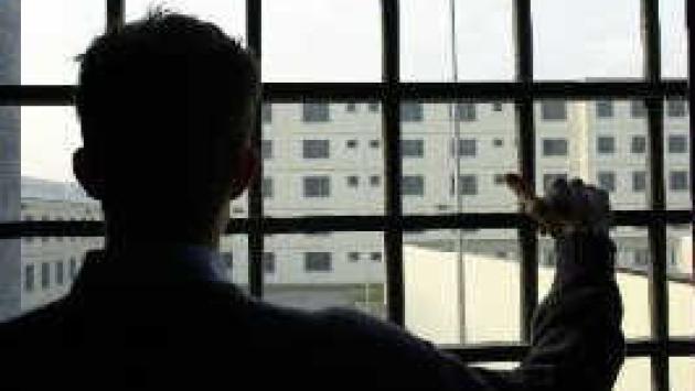Carcere, i sindacati: "Si vuole fare di Parma il lazzaretto detentivo regionale. Già 60 agenti contagiati"