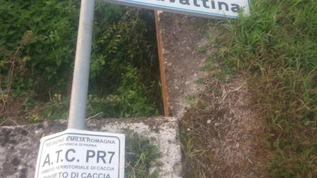 Strada con due nomi a Castione Marchesi: qual è quello giusto?
