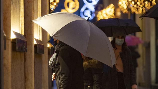 Lockdown di Natale, la rabbia di negozianti e ristoratori