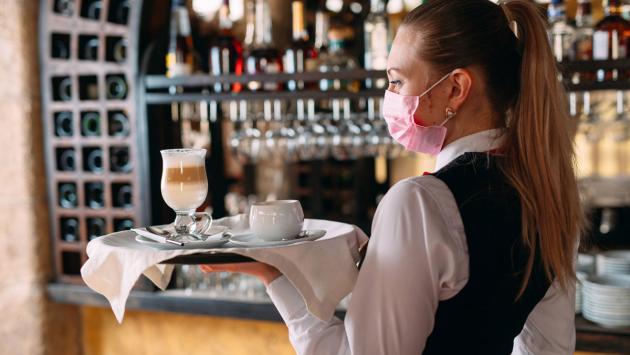 Dl Natale: 645 milioni di ristori per bar, ristoranti, pasticcerie
