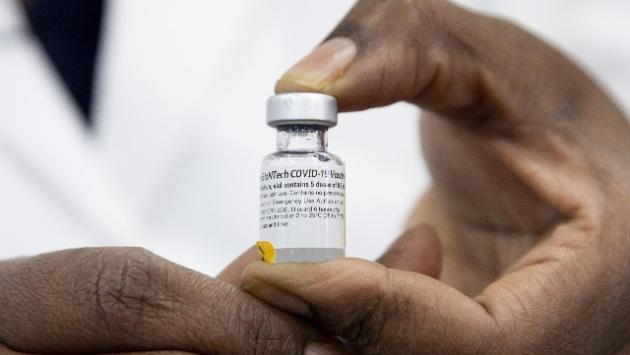 Domenica via ai vaccini. Fabi: "Partiamo con 100 operatori sanitari". E in 5 settimane si arriverà alle Rsa - Video