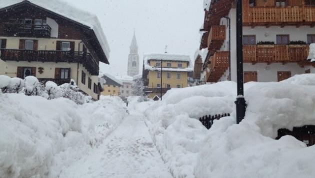Sulle Dolomiti mai così tanta neve da 30 anni