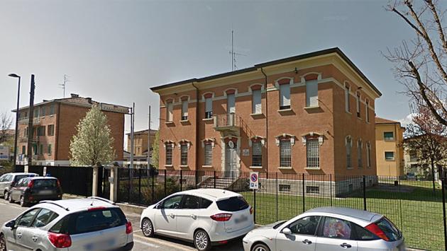 Prende a calci una 60enne per rubarle borsa, arrestato un  tedesco 40enne