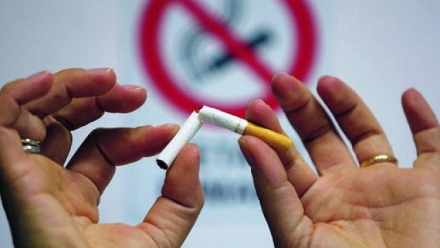 Fumo, verso un'ulteriore stretta: bando anche fuori dai locali e nei parchi. E anche per le e-cig.  Ma Salvini è contrario