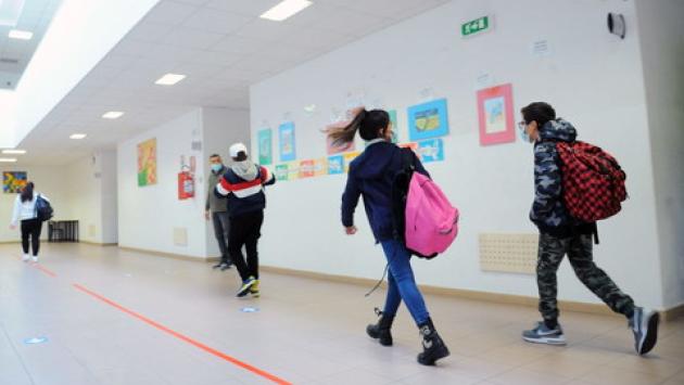 Covid, ancora casi in aumento nelle scuole soprattutto alle elementari. 48 classi in quarantena