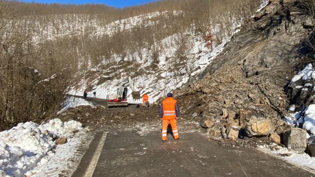 Frana, strada riaperta: le frazioni non sono più isolate