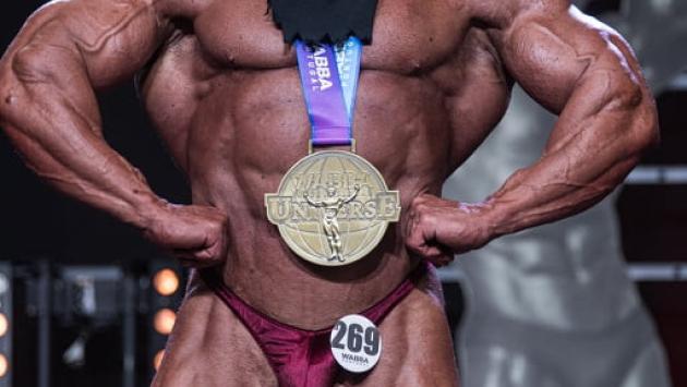 Il bodybuilder Enrico Magnani: «Il Covid non mi ha fermato»