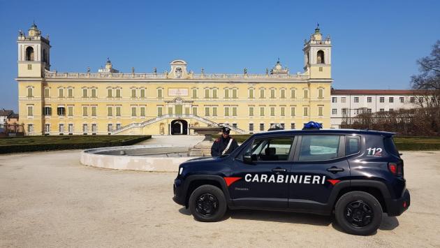 In 10 festeggiano un compleanno in un appartamento: multa di 3200 euro a Colorno